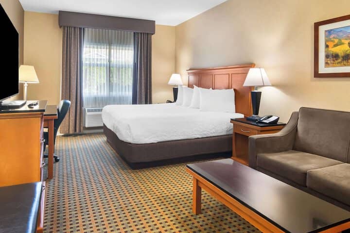 Room 20 of 47